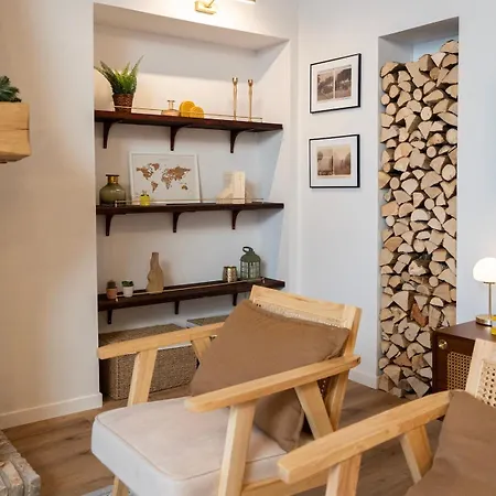 Normandy Atypical Center Lejlighed