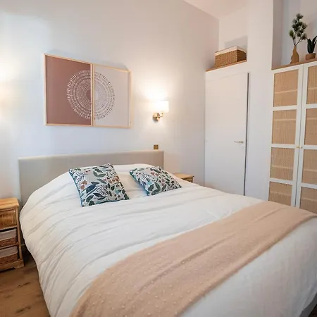 Normandy Atypical Center Apartment Evreux